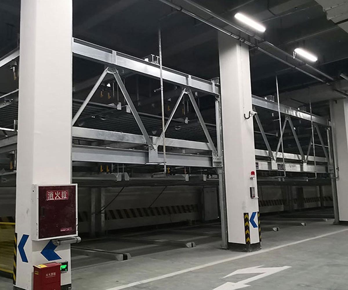 泸水2层升降式立体草莓APP在线观看库长租