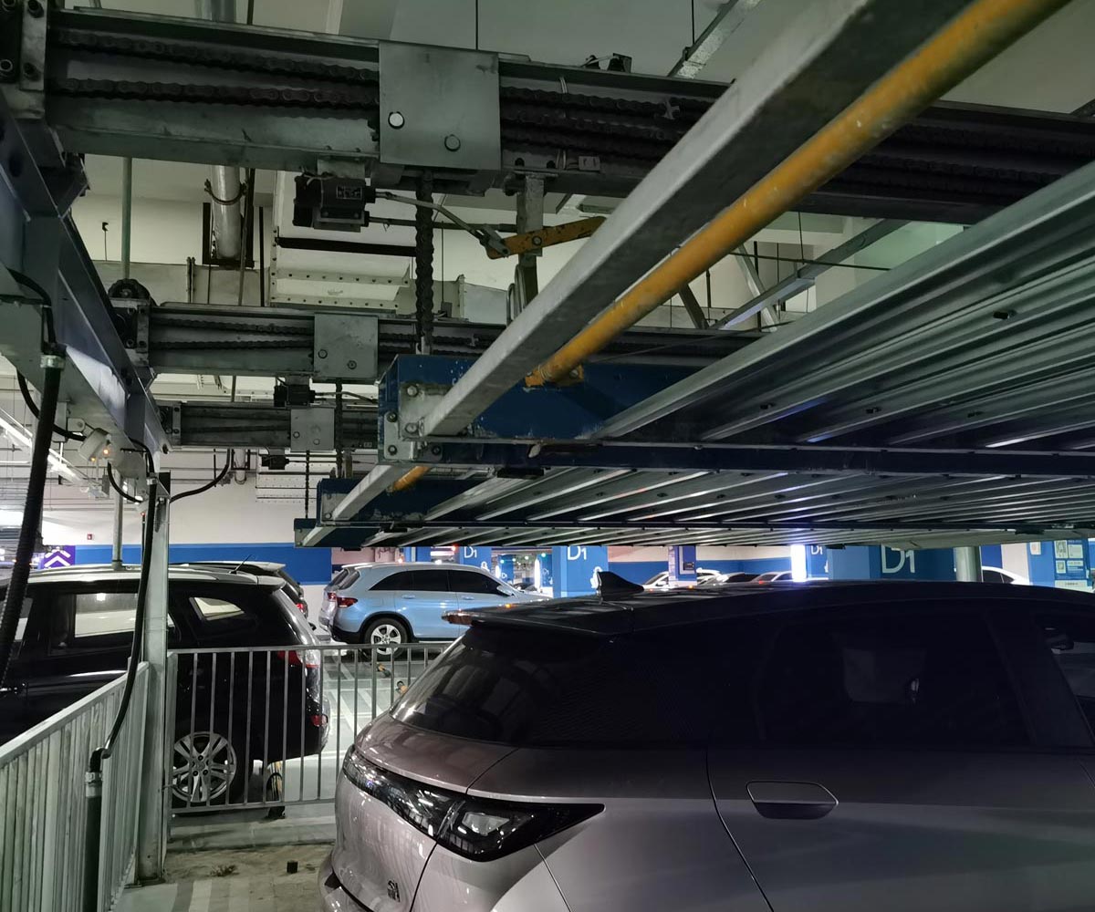威信升降平移式机械草莓APP在线观看租用